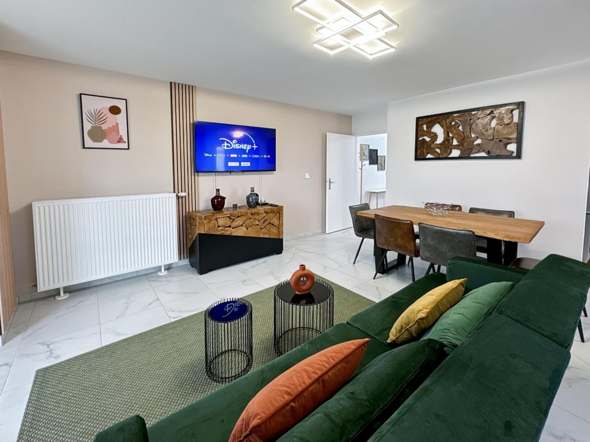 Le Chessy Disney - Logement Pour 6 A Disneyland Paris Avec Vue Sur Le Feu D Artifice Esterno foto