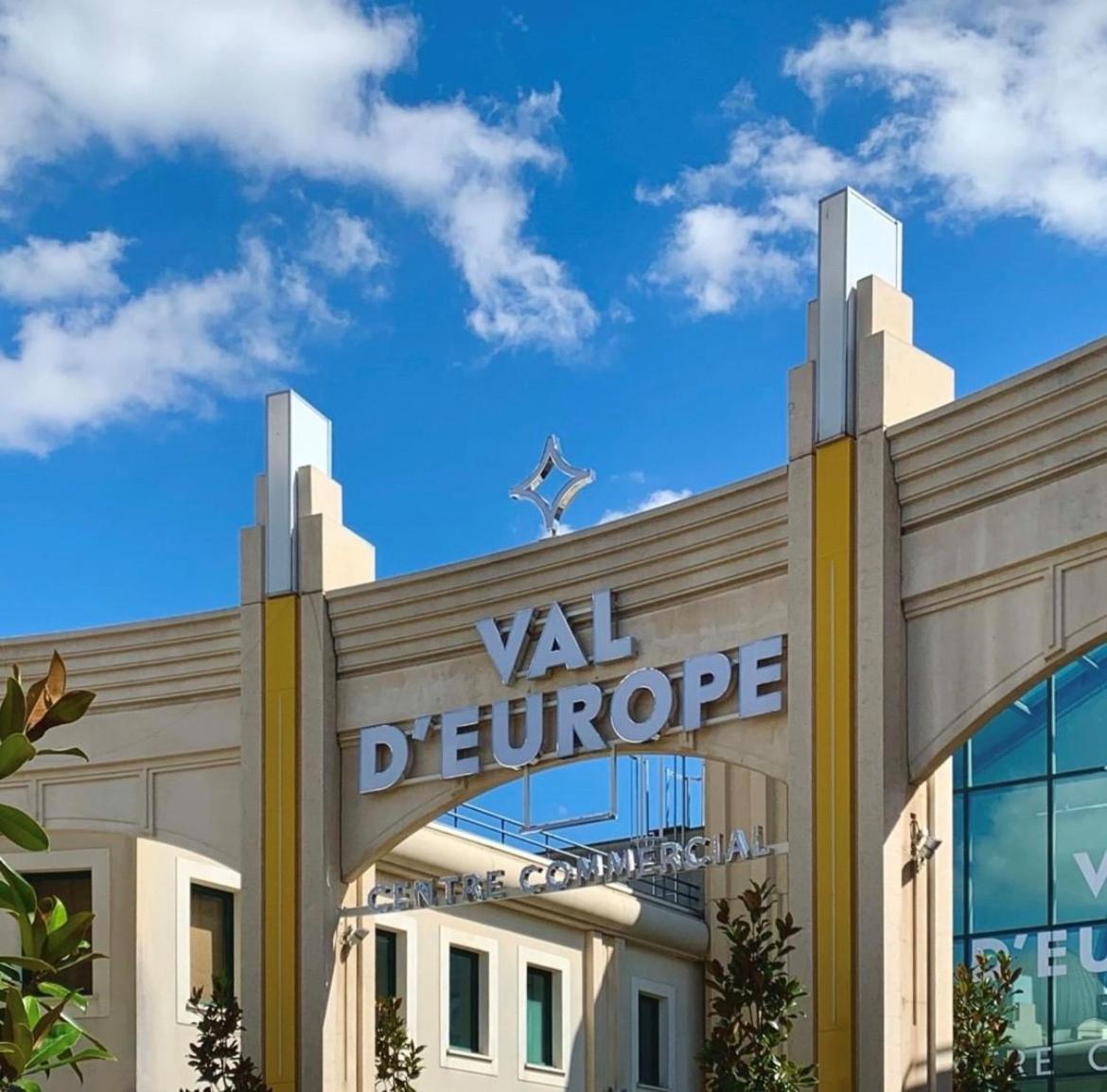 Le Chessy Disney - Logement Pour 6 A Disneyland Paris Avec Vue Sur Le Feu D Artifice Esterno foto